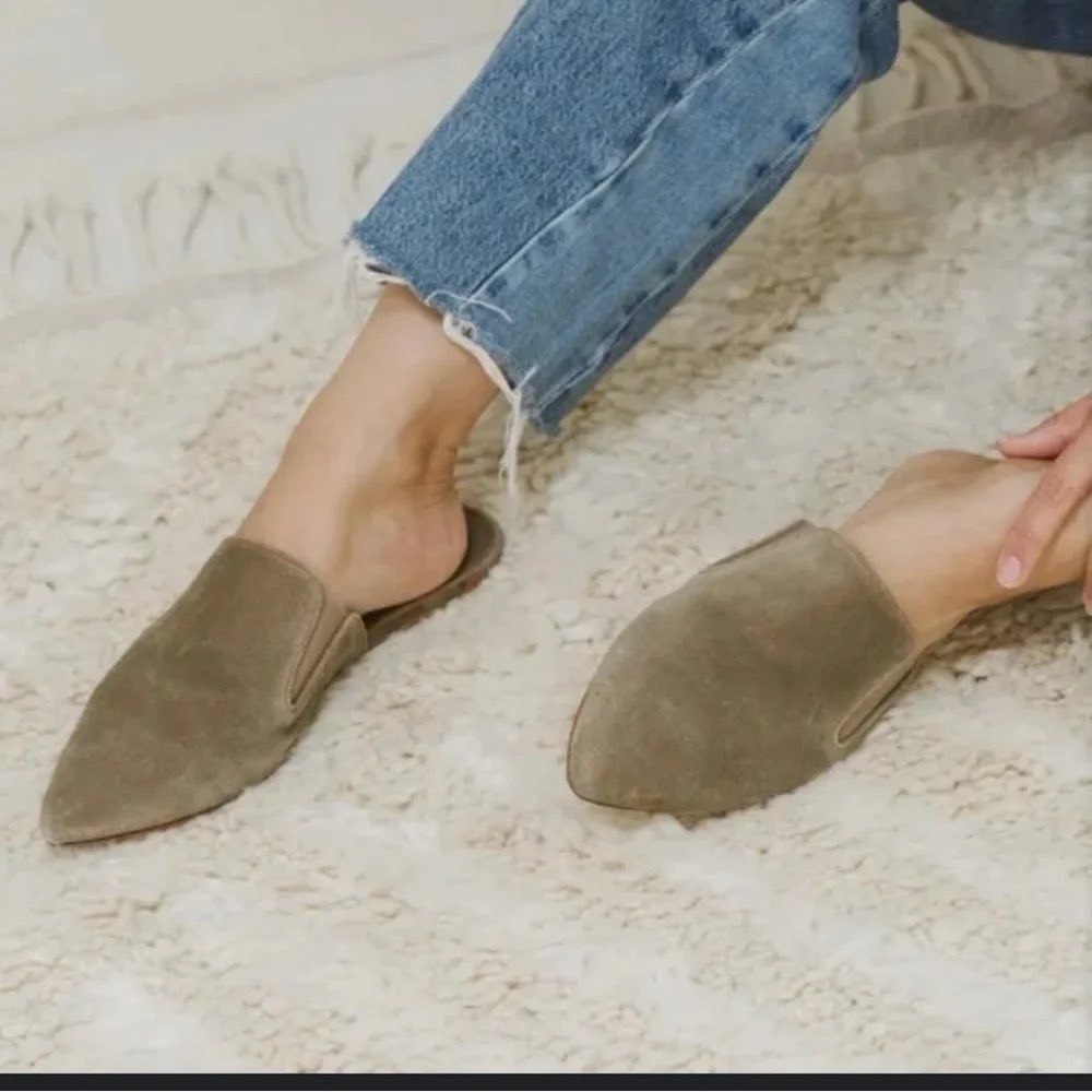 Jenni Kayne Suede Pointed Toe Mules Khaki Green Estimated Size 9